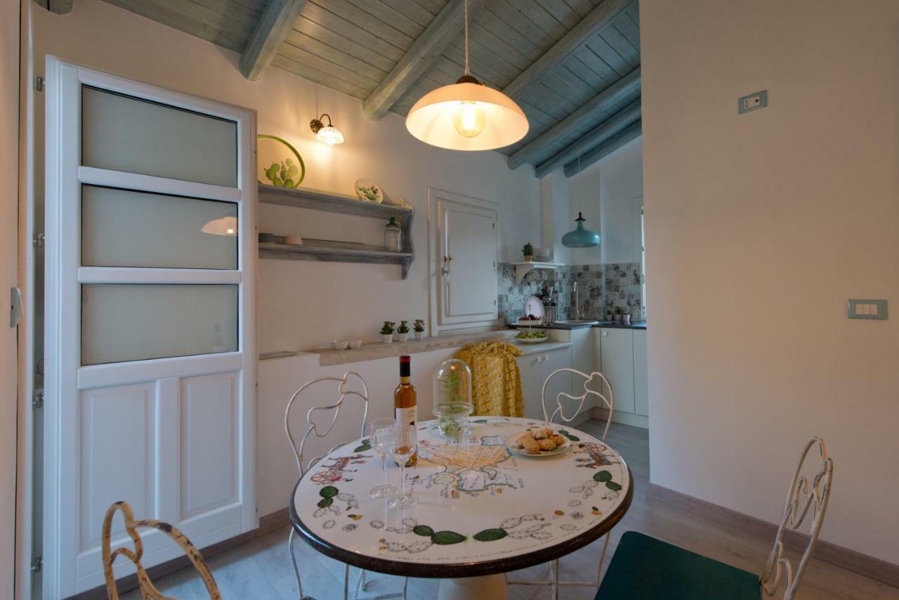 Le Tre Muse Villa Сиракуза Екстериор снимка